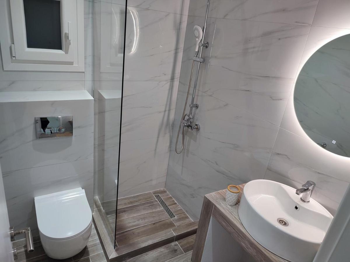 Alexander Luxury Apartments & Studios Метаморфоси Экстерьер фото